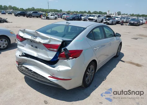 2017 Hyundai Elantra Value Edition z USA, uszkodzony, nr VIN 5NPD84LF6HH118635